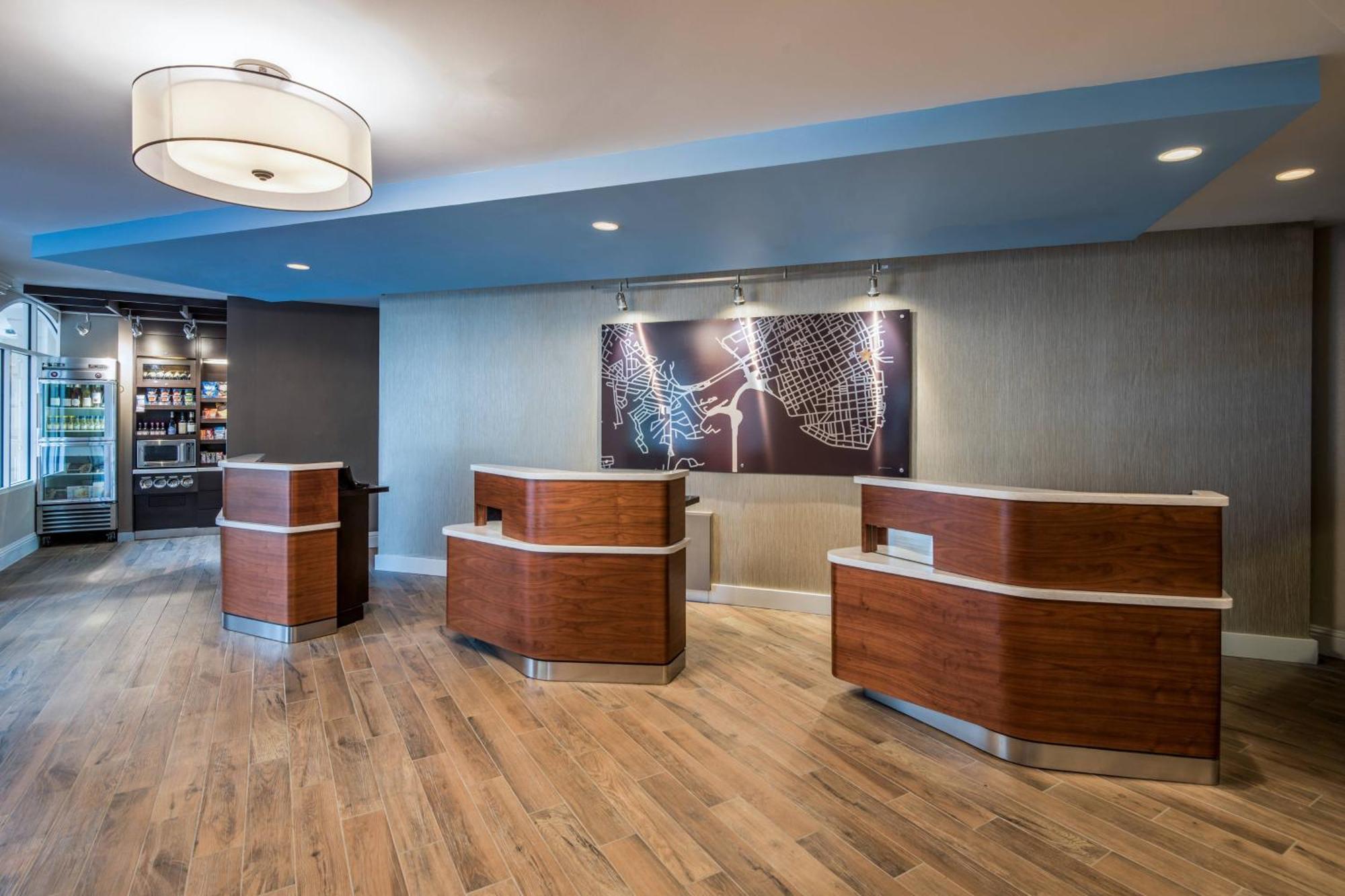 Hotel Courtyard By Marriott Charleston Historic District Zewnętrze zdjęcie