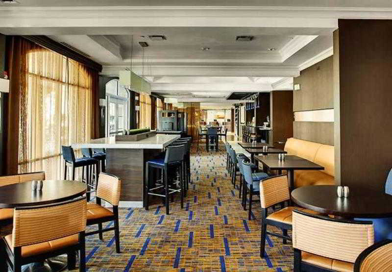 Hotel Courtyard By Marriott Charleston Historic District Zewnętrze zdjęcie